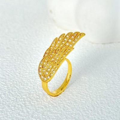 Luxury Zirconium Wing Ring, Fashionable 18k Gold-Plated Open Design.