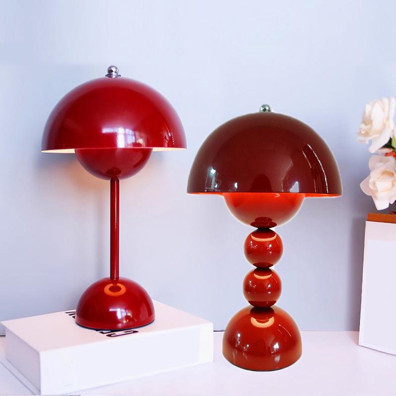 Danish Nordic Design Bedside Lamp with Wireless Charging