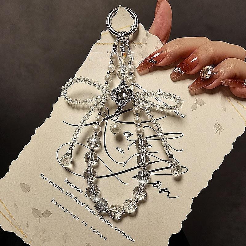 Light Luxury High‑End Four‑Leaf Clover Crystal Mobile Phone Chain, Beaded Bow Pendant Portable Phone Case Pendant Mobile Phone Lanyard