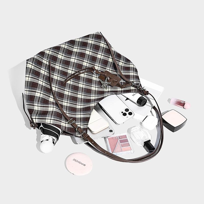 Retro Plaid Relaxed Large-Capacity Tote Bag for Women 2025 Fashion New Casual Commuting Shoulder Underarm Bag