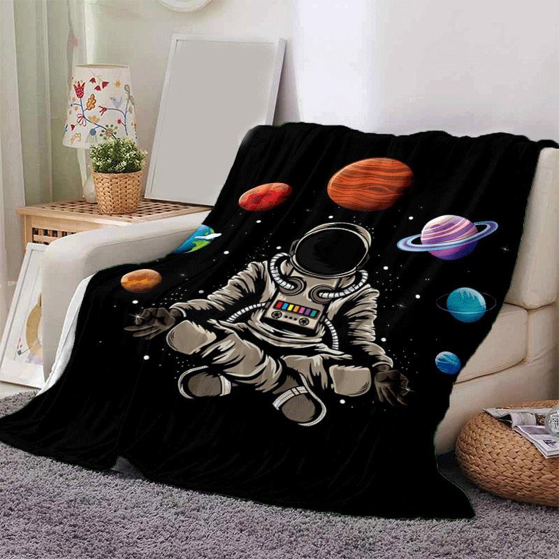 1pc Astronaut Printing Lightweight Flannel Blanket, Comfortable and Warm Blanket, for Camping Sofa Bed and Couch Office, in All Seasons