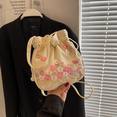 Ethnisch Stil Hanfu Kordelzugtasche Chinesische Umhängetasche Stickerei Blume Handtasche Aufbewahrungstasche Antiker Stil Floraler Beutel