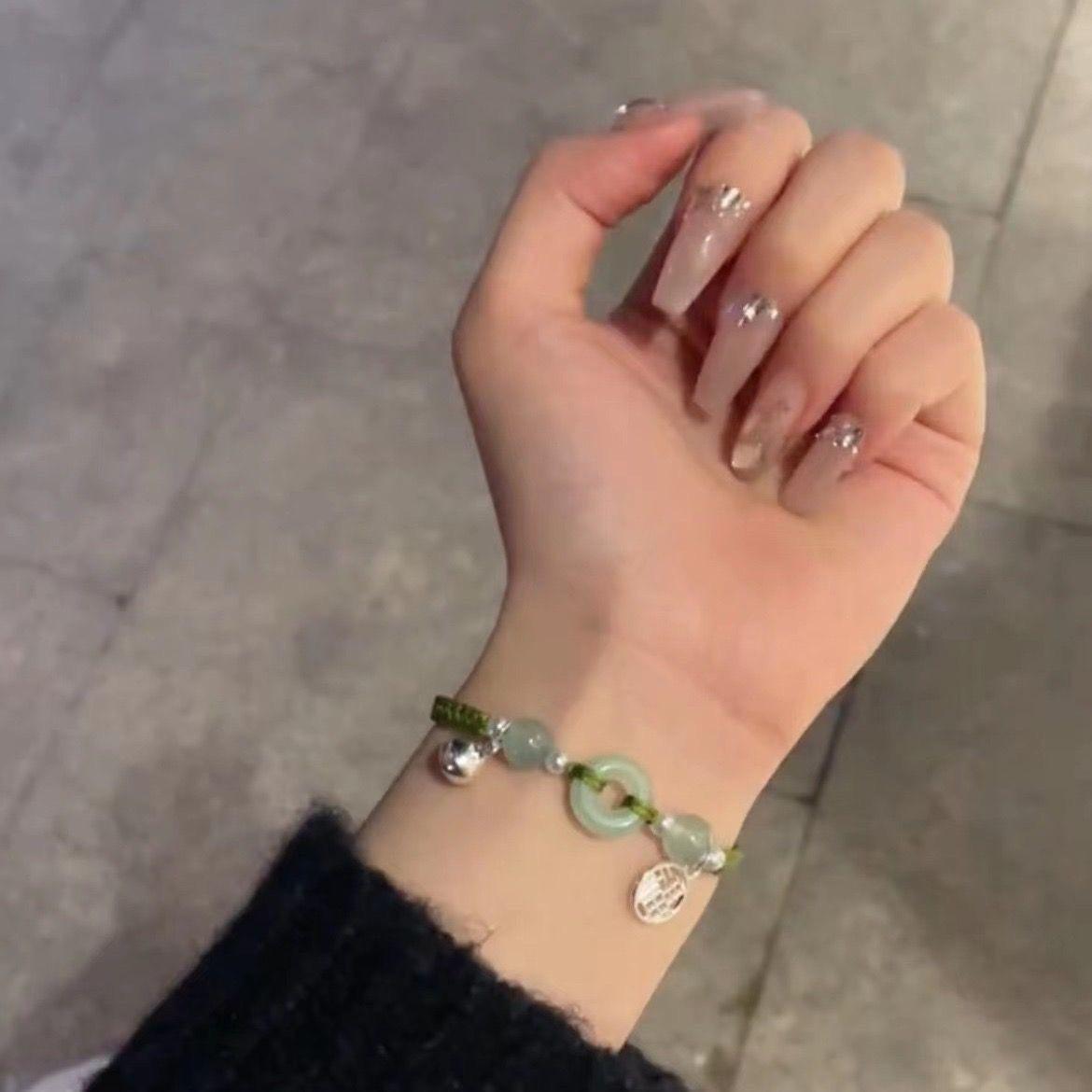 

Материал Смешанный Стильный Браслет с Пряжкой Безопасности «Счастливый Колокольчик» с Ретро Шармом, Подходит и для Мужчин, и для Женщин StyleA