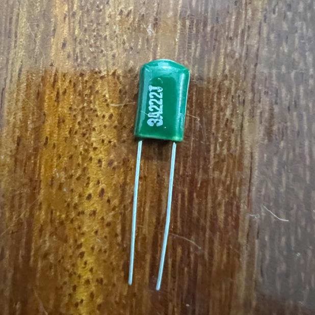 

CL11 Capacitor 222, 0.0022µF, 1000V, 5mm Pitch