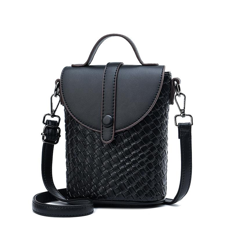 2025 New Woven Mobile Phone Bag Fashionable and Lightweight Mini Versatile Portable Shoulder Messenger Bag