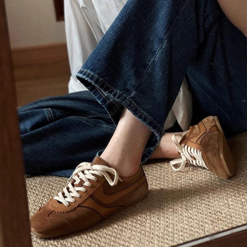 Soft Leather Soft Sole Retro German Training Shoes Women's Leather Lace-up Flat Casual Board Shoes 2025 Autumn and Winter New Forrest Gump Shoes