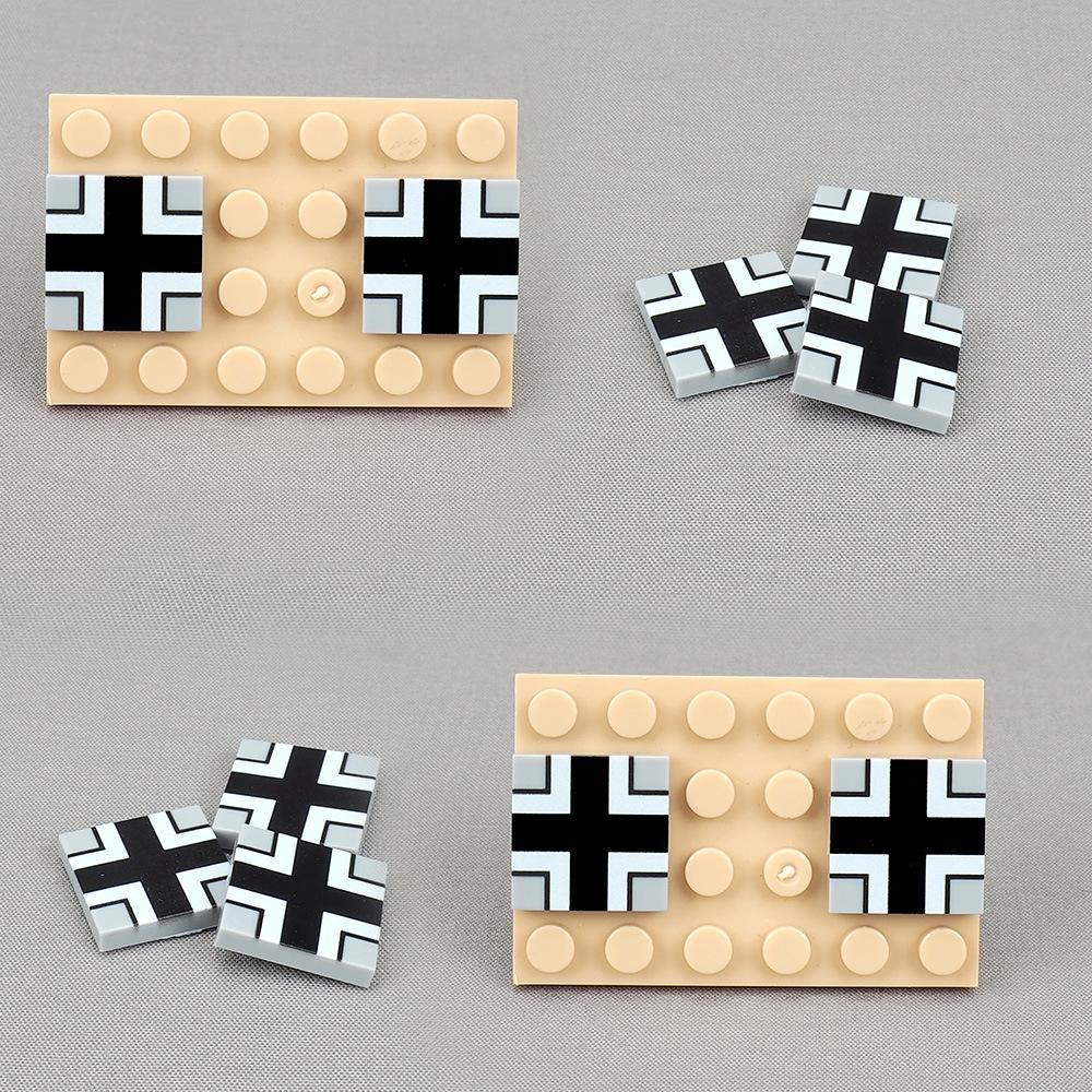 Non-Toxic Moc 10Pcs 3068 2X2 Black Cross Pattern Building Blocks Kit Printed Board Bricks Particle Diy Toy Children Kid Birthday Xmas Gift