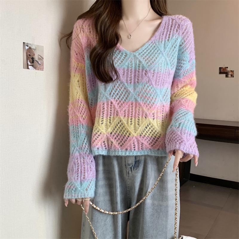 2024 European Loose Gradient V-neck Knit Sweater for Women - Autumn Sweet Style
