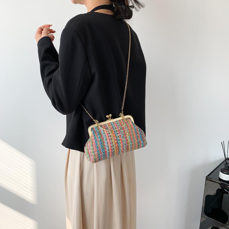 Straw Woven Small Purse and Handbag For Women's Summer Shoulder Crossbody Bag Travel Beach Bag Ladies Fashion Chain Shopper Tote