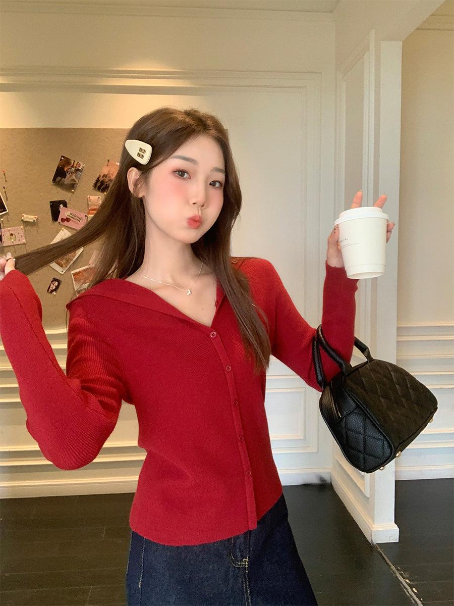 

New red V-neck long-sleeved knitted cardigan jacket women s spring wear new sweet and spicy girl temperament beautiful top S красный