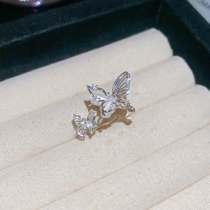 Korean ins zircon butterfly open ring, elegant niche temperament versatile index finger ring, light luxury high-end ring