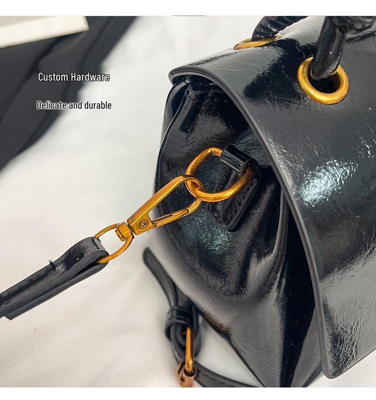 European & American Mini Shoulder Bag: Korean Fashion Niche, Underarm & Crossbody Styles
