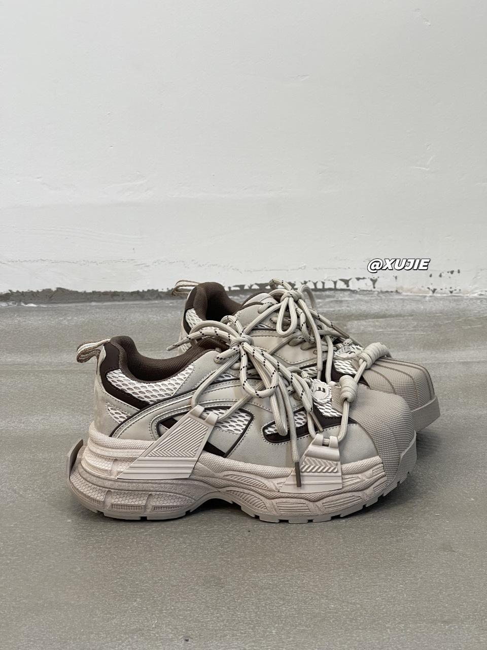 

European Station Shell Head Chain British Style Small Leather Shoes Dark Retro Round Head Muffin Bottom Solid Color Versatile Women s Single Shoes 40