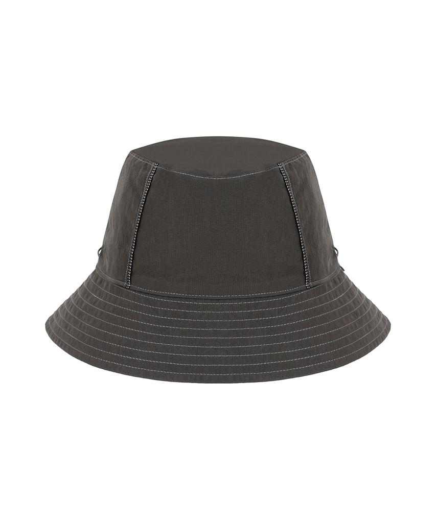 Sseomweeoaussaideuhaikingkeompeoni Adjustable Bucket Hat_Charcoal