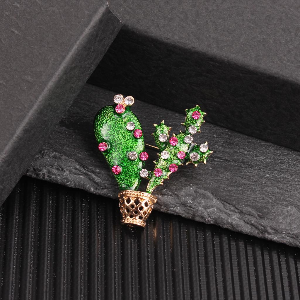 SKEDS Creative Design Badges New Plant Brooch Cactus Corsage Popular Simple Temperament Versatile Sweater Accessories