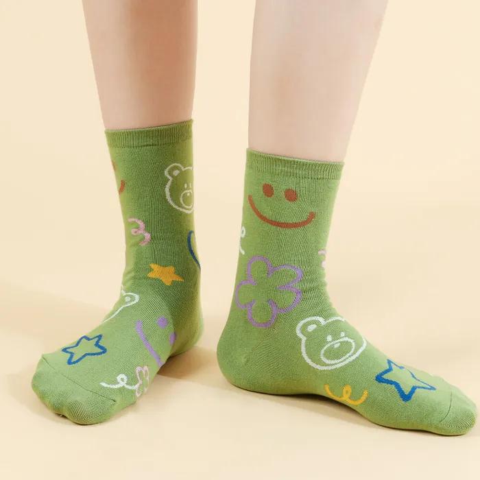 Kiki Yasocks Women's Fashion Socks Line Drawing Bear 5 Colors