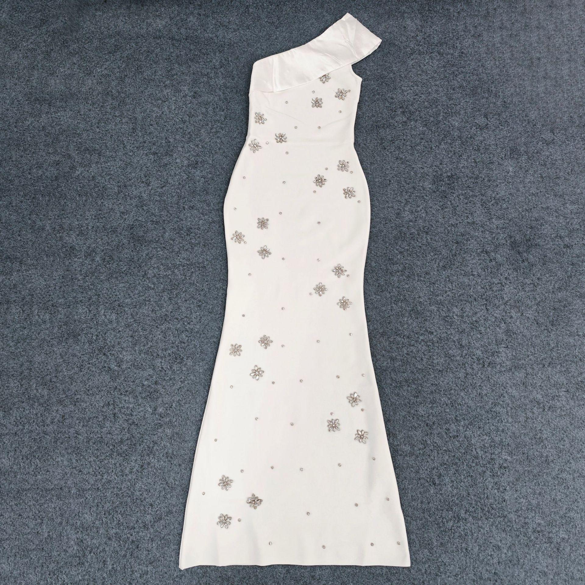 Элегантное вечернее платье бодикон на одно плечо со стразами Large