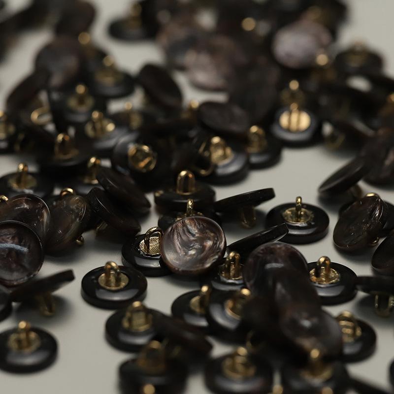 

5 шт. Имитация ракушки Круглый Высокая пуговица Рубашка с длинным рукавом Смола Маленькая пуговица Вязаный кардиган Свитер Застежка для одежды 3 #[Glossy imitation shell coffee color] 12.5mm