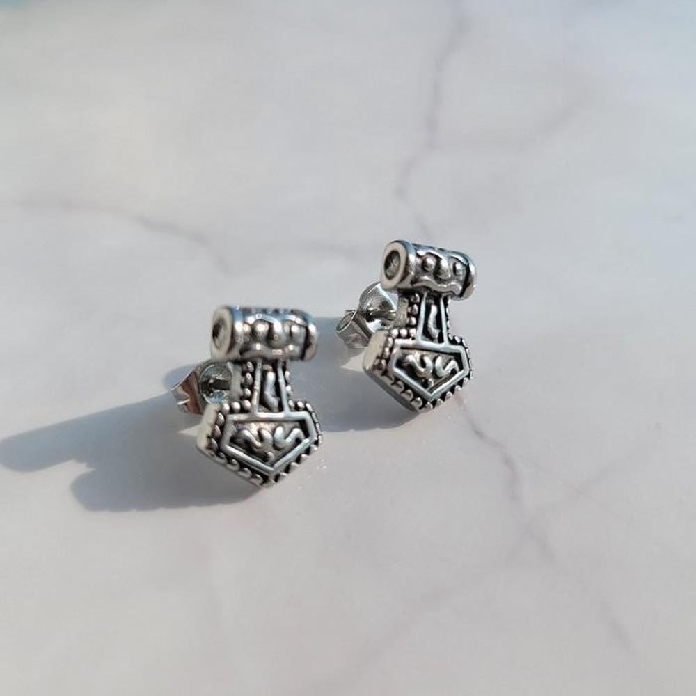 [Noblen] Surgical Steel Arrow Pattern Men's Piercing (S8639306)