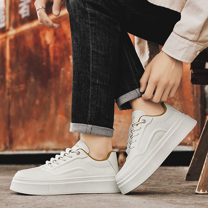 Mens Breathable White Sneakers Trendy Thick Sole Casual Shoes All Match Versatile Board Shoes