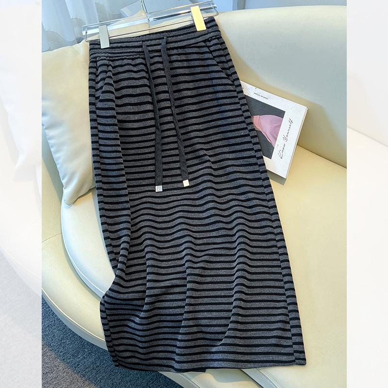 Women's Striped Knit A-Line Midi Skirt with Slit - Spring/Autumn 2025 Korean Style