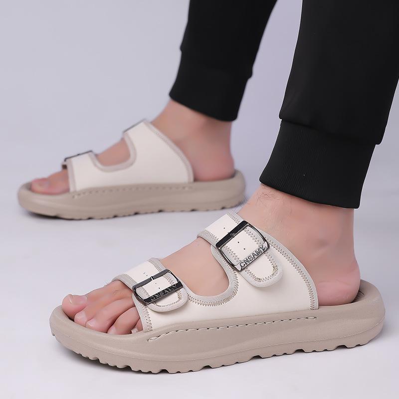 Men's Slippers 2025 Summer Breathable Outdoor Beach Sandals Non Slip Flip Flops New Flat Slippers High Quality Men's Shoes