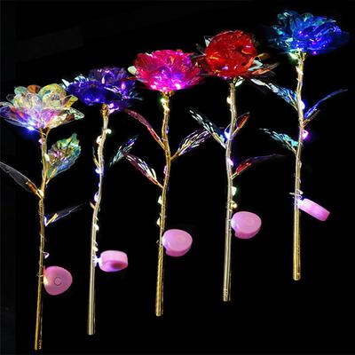 Led Ziua Îndrăgostiților Cadou Ziua Mamei Trandafiri placați cu folie de 24K Flori artificiale Decor de nuntă Iubitor de iluminat Trandafiri Cadou creativ
