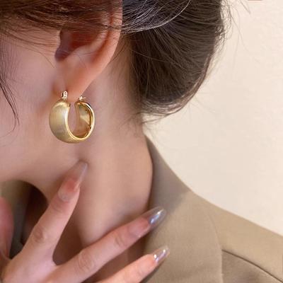 Personality Brushed Circle Ear Buckle Fashion Cold Wind Earrings Female Niche Simple Temperament Earrings Casual Elegant Accessories Classic Jewelry