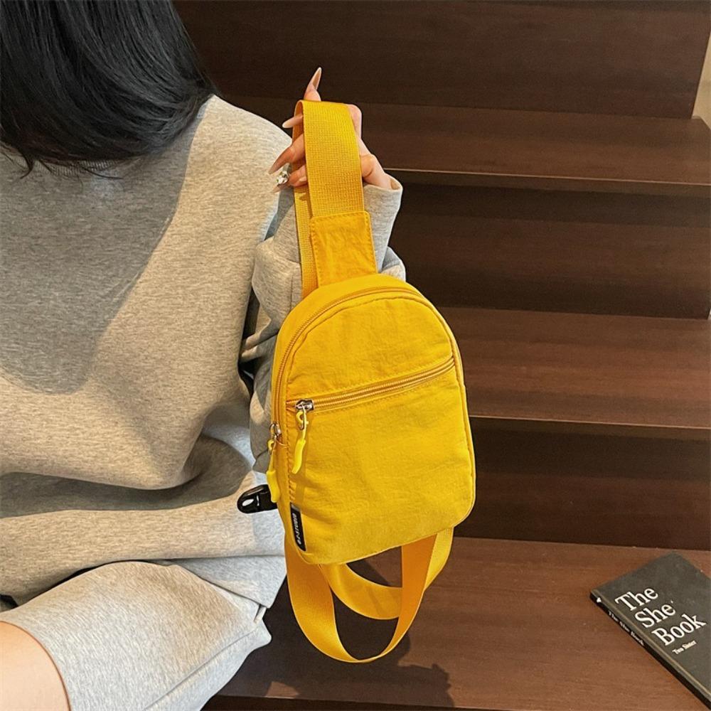 Multifunctional Crossbody Phone Pouch Nylon Sports Fanny Pack Lightweight Waist Bag  Outdoor