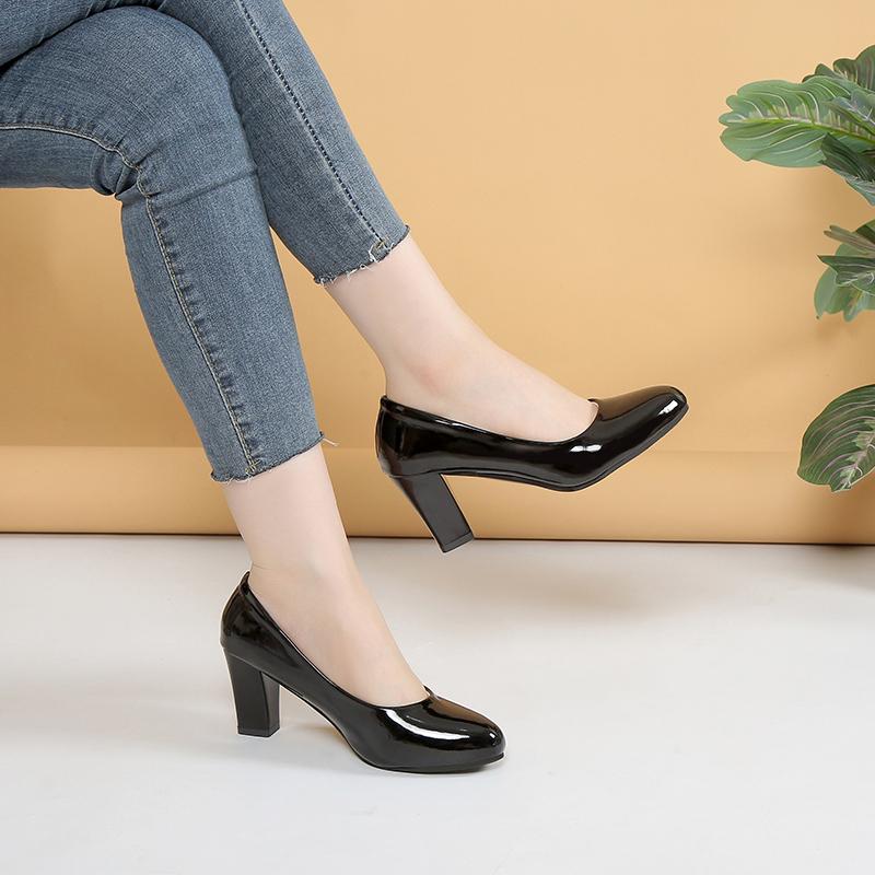 

Модные женские туфли-лодочки на высоком каблуке, весенний сезон, с острым носком и неглубоким вырезом, одинарные, кожаные, для работы и карьеры, в стиле ретро, универсальные, женские туфли на высоком каблуке 40 чёрный