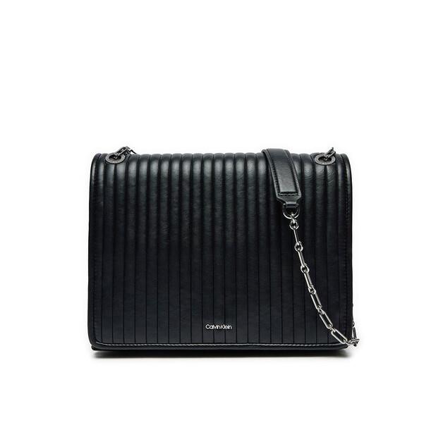 Сумка Calvin Klein Calvin Klein Mini Line Quilt Shoulder Bag K60K613080 чёрный