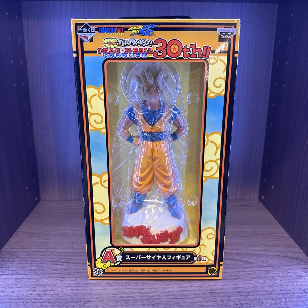 

[USED] Dragon Ball 30th Anniversary Super Saiyan Goku Figure