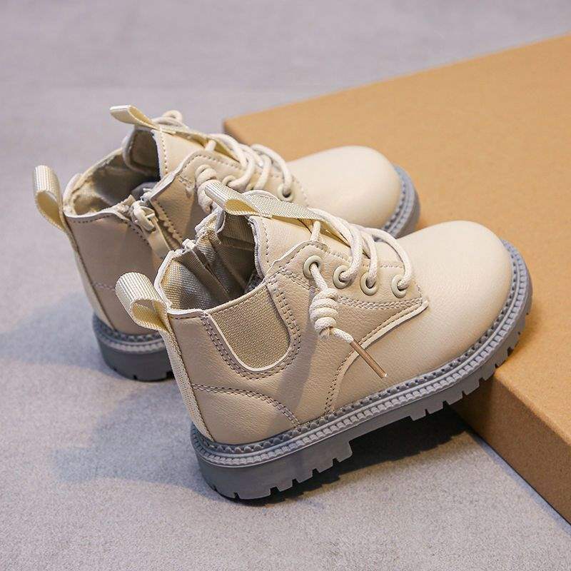 

Детские ботинки мартин для девочек, обувь 2025, осень и зима, новые детские бархатные короткие ботинки, модные универсальные одинарные ботинки для девочек 30 yards inner length 18cm