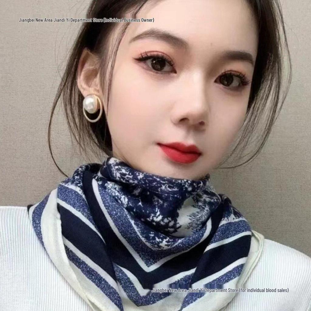 Women's Silk Magnetic Buckle Scarf: Versatile Square Scarf, Cotton Linen Neck Protector, All-Match Triangle Pendant Scarf Necklace.