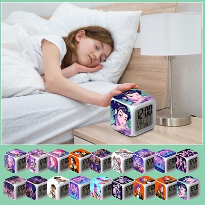 Kreatives Weihnachtsgeschenk: Wecker im Dämonenjäger-Design, multifunktionaler Digitalwecker mit farbigem LED-Nachtlicht