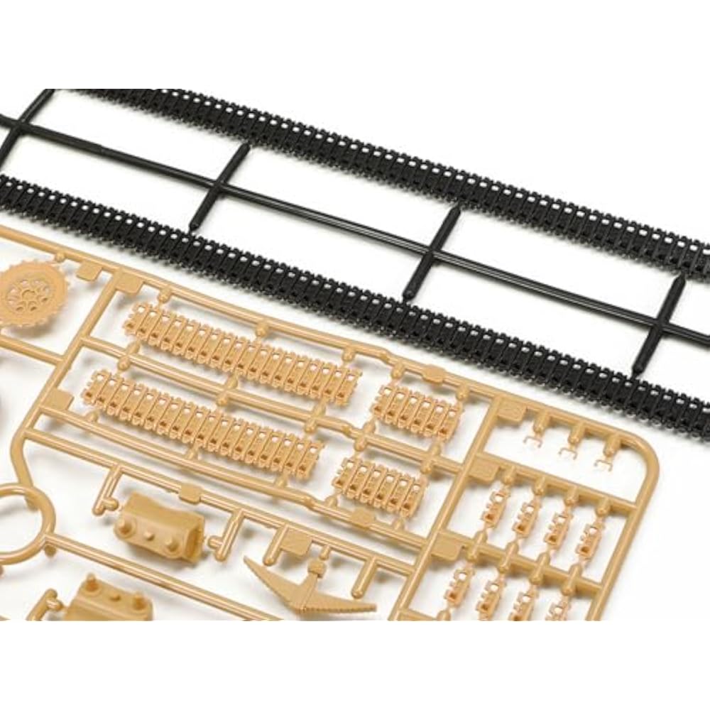 Tamiya 1/35 Military Miniature Series No. 285 German Army Tank Destroyer Hetzer Mid-Production Pl...