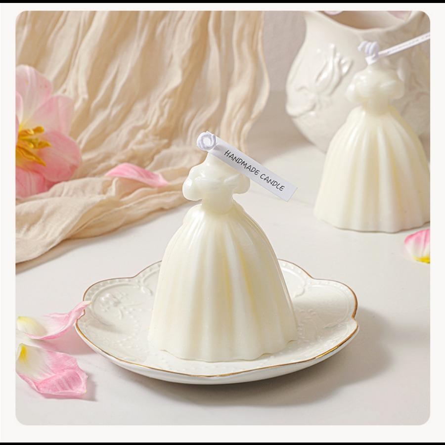 

1 шт. Белая свадебная свеча в форме платья невесты, элегантные свадебные свечи в коробке, сюрприз на свадьбу ко Дню святого Валентина, подарок на декор