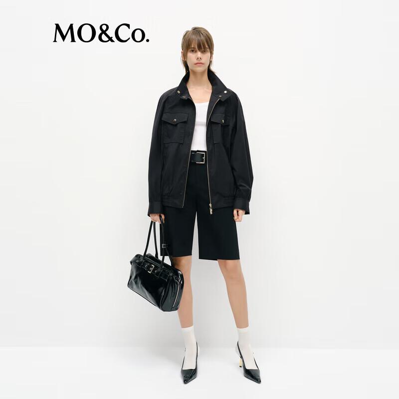 

MO&Co. 2025 Весенняя куртка в стиле рабочей одежды с высоким воротником и двойной молнией, свободного кроя M (165)