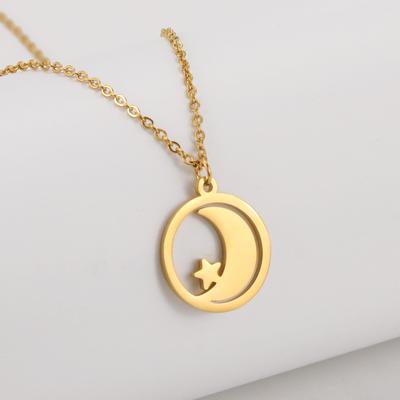 Islamic Crescent Symbol Necklace for Women Crescent Moon Star Pendant Fashion Refined Minimalist Islamic Religion Muslim Jewelry Gift