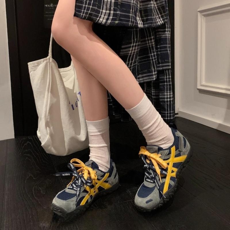 Fashion Breathable Mesh Sneakers 2025 Summer Lace Up Flat Running Shoes Outside Walking Comfortable Soft Casual Women Sneakers