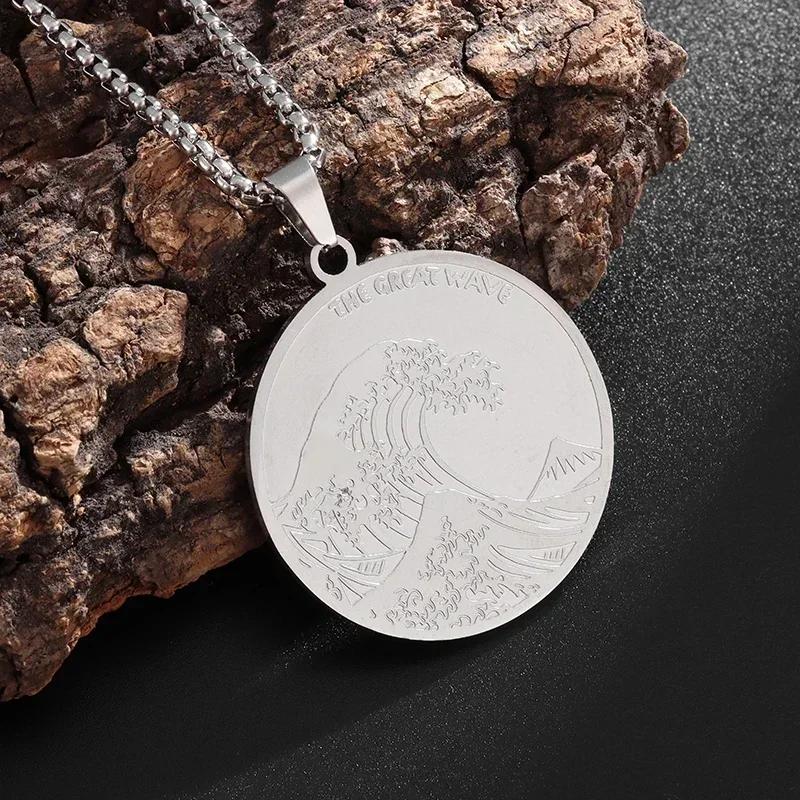 Fashion Hip Hop Stainless Steel Double Koi Fish Medal Pendant Necklace for Men and Women Fashion Lucky Jewelry Gift