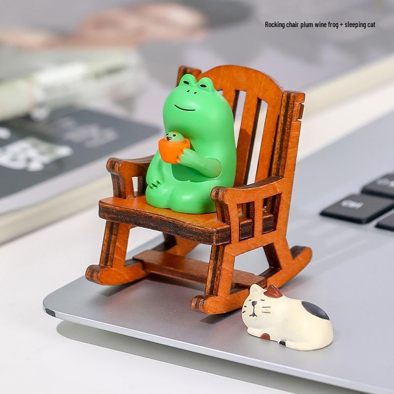 Frog Rocking Chair Cute Healing Decoration – Desktop Ornament for Office or Home