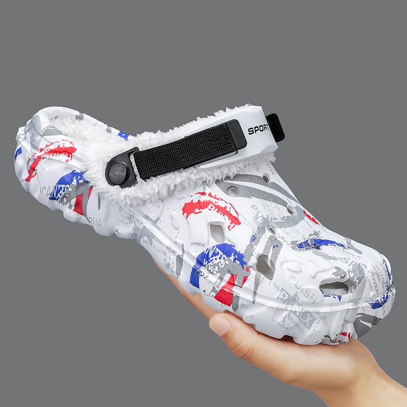 Fuzzy Men Clogs Outdoor Slippers Winter Fur Men Slippers Waterproof Garden Shoes Men Warm House Shoes Anti-slip Fur Slippers