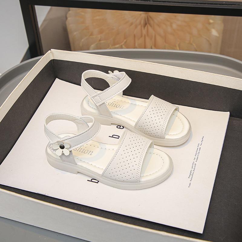 2026 Girls  Retro Open-Toe Lightweight Non-Slip Casual Sandals for Summer Beach Size 30 / 19.1 cm