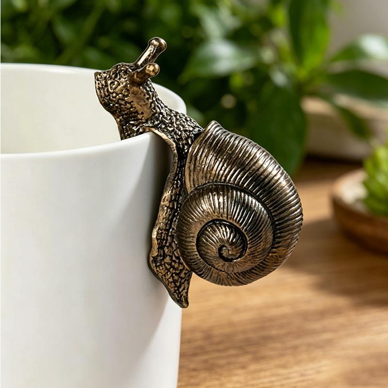 Simulated Snail Decorative Garden Gardening Figurine Flowerpot Decoration Cup Hanging Ornament Resin Handicraft Home Decoration