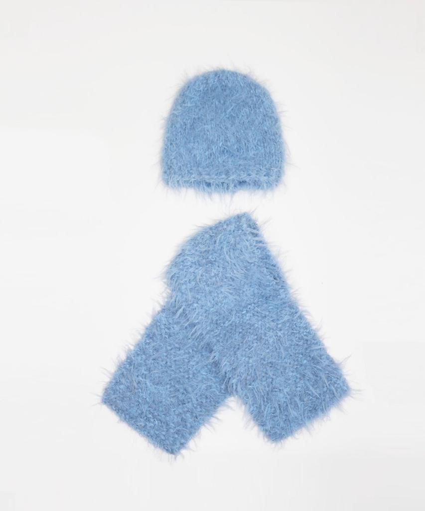 Yulaikeuhom Handmade Alpaca Fur Beanie Scarf Handmade Alpaca Fur - Sky Blue