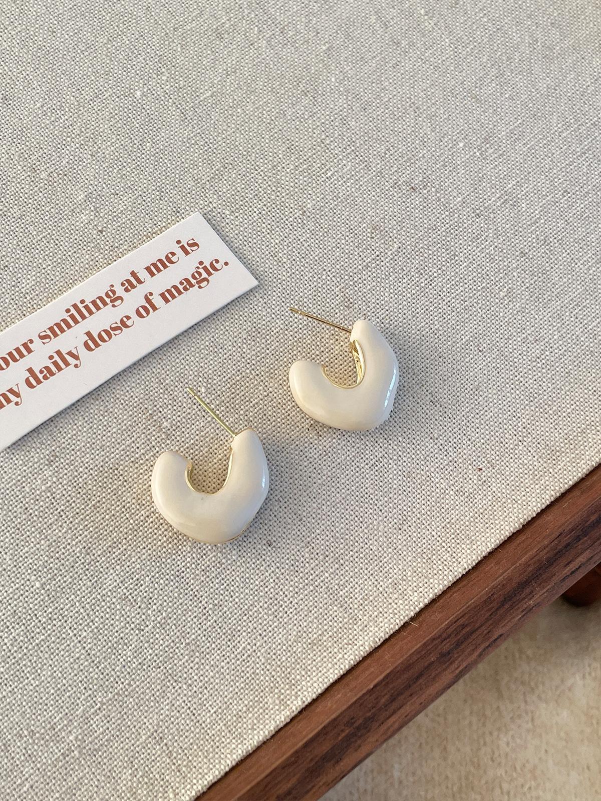 

Серьги-гвоздики из серебра 925 пробы, женские, легкие, роскошные, ретро, серьги с каплями масла, изысканная мода и высокое чувство, новогодний темперамент 925 silver needle