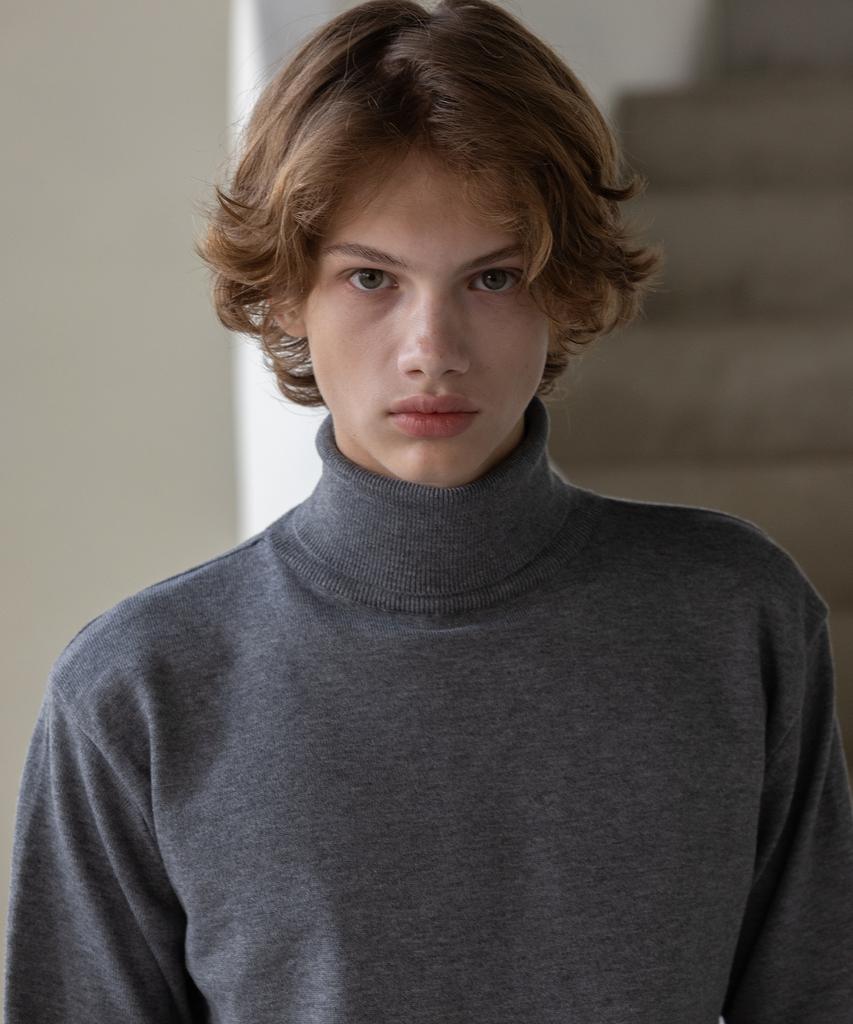 Dekkoloso Mode Herasi Turtleneck Knit [Charcoal]