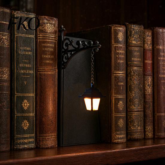 Decorative Bedroom Night Light Library Lantern, Bookshelf Lighting, Vintage Fantasy Book Nook Lamp, Magic Reading Scented Lamp for Bookworms, Portable