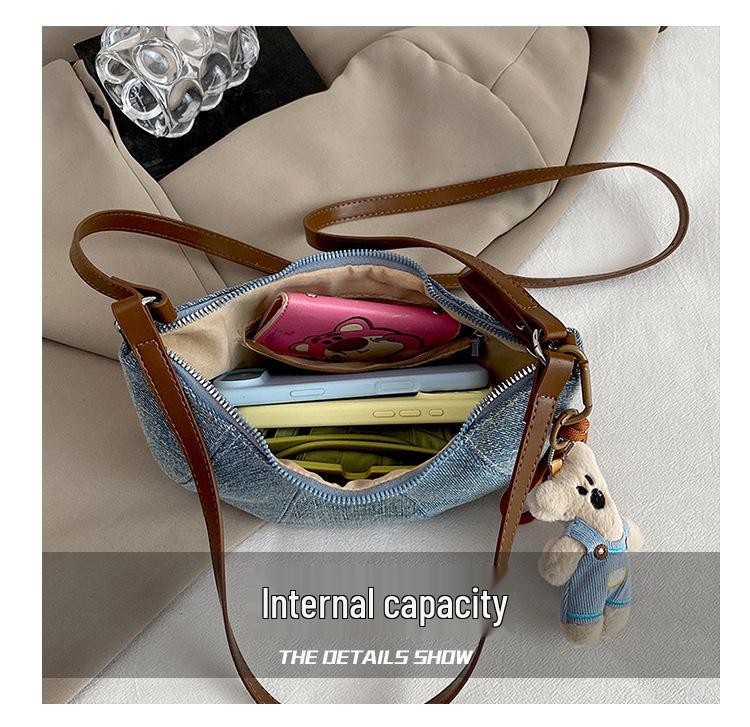 Retro Cow Horn Denim Underarm Bag: 2026 Trendy Niche Design, Women's Single Shoulder Crossbody Bag